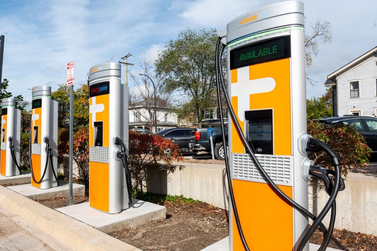 康普利汽車充電樁加盟的全方位支持