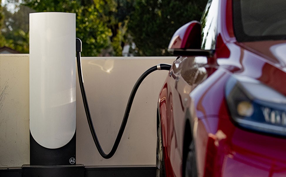 新能源充電樁市場：機(jī)遇與挑戰(zhàn)并存